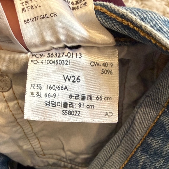 Levi’s Women’s Shorts 26 - Picture 5 of 5